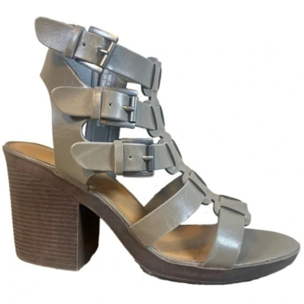 Rampage Jeana Buckle Sandals heels size 8.5